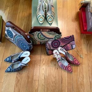 Three J. Renee low heels size 11 with matching purse